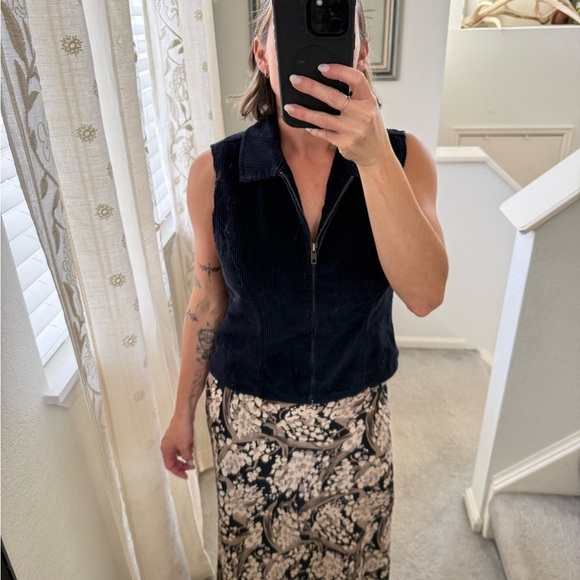 Tops - Blue Corduroy Sleeveless Vest